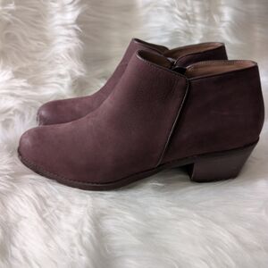 Aetrex Plum Nubuck Leather Side Zip Booties